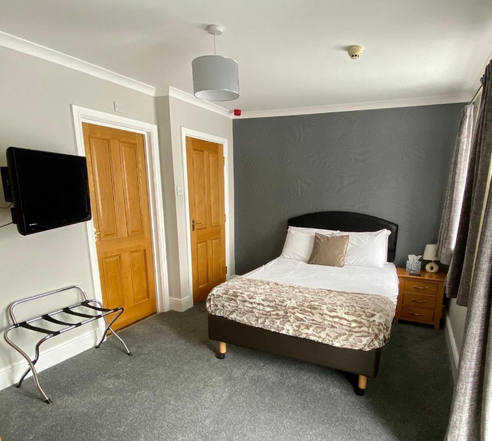 Jeffersons Hotel & Serviced Apartments (Adults Only) 배로우인퍼니스 외부 사진