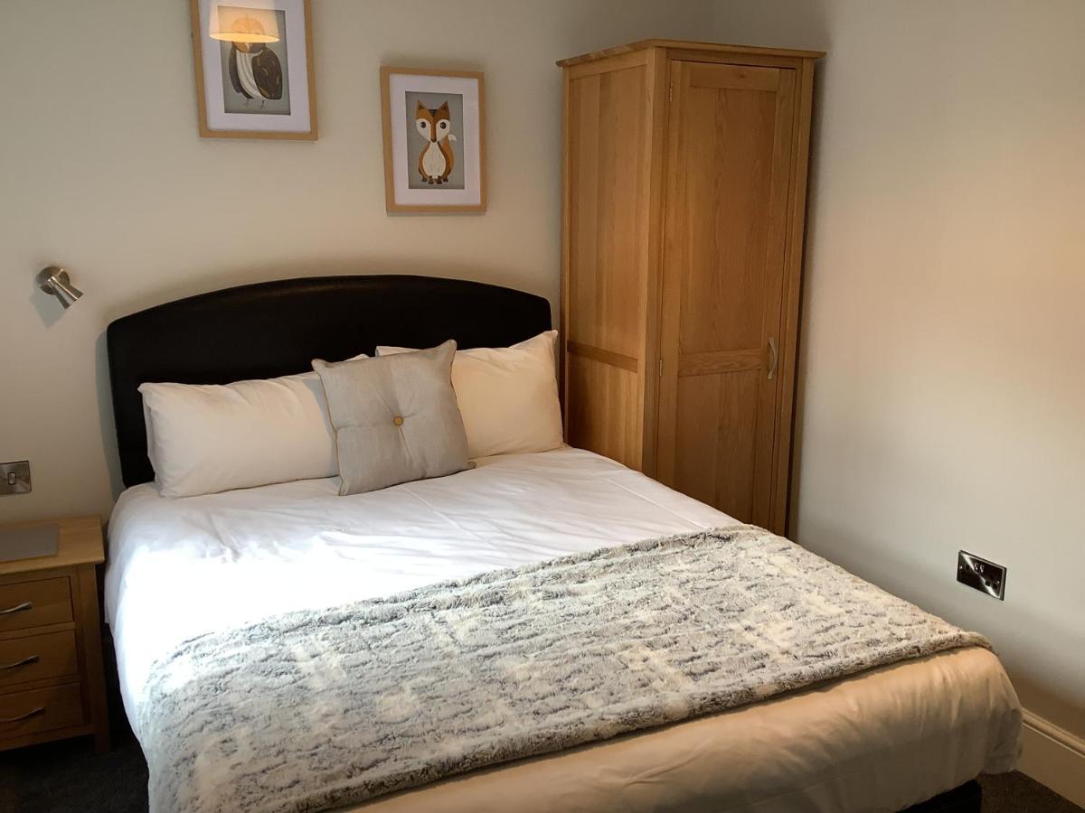 Jeffersons Hotel & Serviced Apartments (Adults Only) 배로우인퍼니스 외부 사진