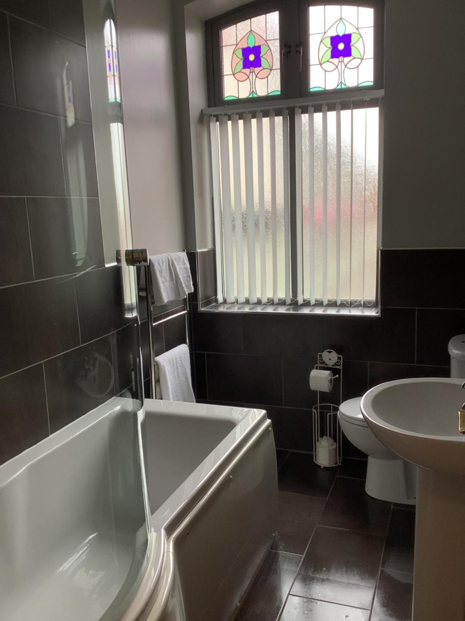Jeffersons Hotel & Serviced Apartments (Adults Only) 배로우인퍼니스 객실 사진